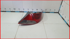 Фонарь задний правый Hyundai Solaris 1 седан 2010-2014 оригинал (924024L030)