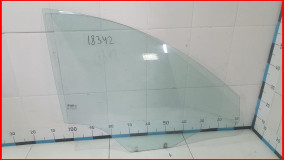 Стекло двери передней правой Chevrolet Captiva C100 оригинал 2006-2011 (96624295)