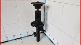 Амортизатор передний правый Ford Mondeo 4 2010-2014 аналог (1721083)