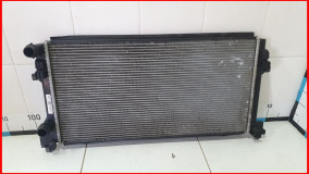 Радиатор основной Skoda Octavia A7 2013-2017 CJZA 1.2 оригинал (5Q0121251EC)