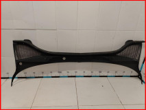 Решетка стеклоочистителя Skoda Octavia A7 2013-2017 оригинал (5E1819415A)