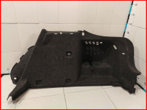 Обшивка багажника правая Skoda Octavia A7 седан 2013-2017 оригинал (5E5867428E)