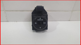 Кнопка регулировки зеркал Kia Sportage 3 2010-2014 оригинал (935703W400WK)