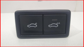 Кнопка открывания двери багажника Volkswagen Tiguan 2 оригинал 2016-2020 (3G0959832A)