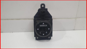 Переключатель регулировки зеркала Hyundai Solaris 1 2010-2014 оригинал (935301R0004X)