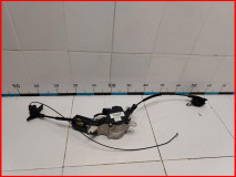 Моторчик привода сдвижной двери правый Kia Carnival 3 оригинал 2014-2021 (83820A9000)