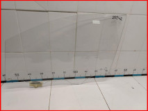 Стекло двери передней левой Kia Carnival 3 оригинал 2014-2021 (82410A9000)