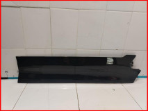 Накладка на крыло заднее правое Kia Carnival 3 оригинал 2014-2021 (83915A9000ABP)