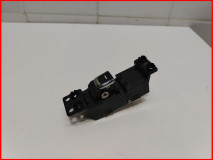 Кнопка стеклоподъемника задняя Kia Carnival 3 оригинал 2014-2021 (93580A9001)