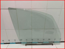 Стекло двери передней правой Suzuki SX4 I оригинал 2006-2009 (84531-79J00)