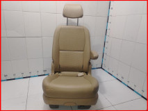 Сиденье правое третьего ряда Kia Carnival 3 оригинал 2014-2021 (89002A9611DMB)