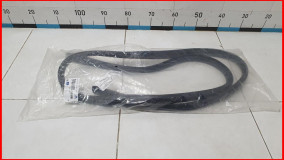 Уплотнитель двери задней правой Hyundai Solaris 1 2010-2014 оригинал (831204L000)