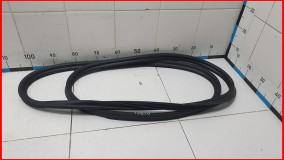 Уплотнитель багажника Hyundai Tucson 4 NX4 оригинал 2020-2025 (81761N7000)