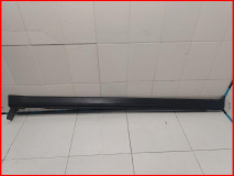 Накладка на порог наружная правая Hyundai Tucson 4 NX4 оригинал 2020-2025 (87752N7000)