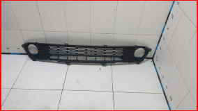 Решетка в бампер центральная Kia Cerato 4 оригинал 2018-2022 (86531M6000)