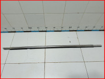 Накладка стекла переднего правого Hyundai Sonata DN 8 оригинал 2019-2025 (82220L1000)