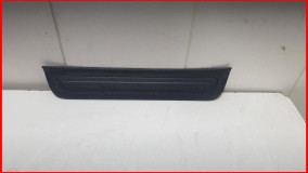 Накладка порога декоративная задняя правая Kia Cerato 4 оригинал 2018-2022 (85887M6000)