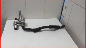 Фланец двигателя системы охлаждения Kia Cerato 4 оригинал 2018-2022 (256002E100)