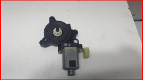 Моторчик стеклоподъемника задний правый Kia Cerato 4 оригинал 2018-2022 (83460M6010)