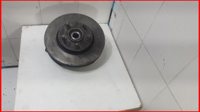 Кулак поворотный передний правый со ступицей Kia Cerato 4 оригинал 2018-2022 (51716M6000)