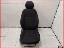 Сиденье переднее правое Kia Rio 3 QB оригинал 2011-2017 (884004Y010CEY)