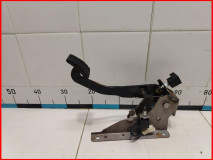 Педаль тормоза Kia Rio 3 QB оригинал 2011-2017 (328001R210)