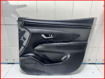 Обшивка передней правой двери Hyundai Tucson NX4 оригинал 2020-2025 82306N9050NNB